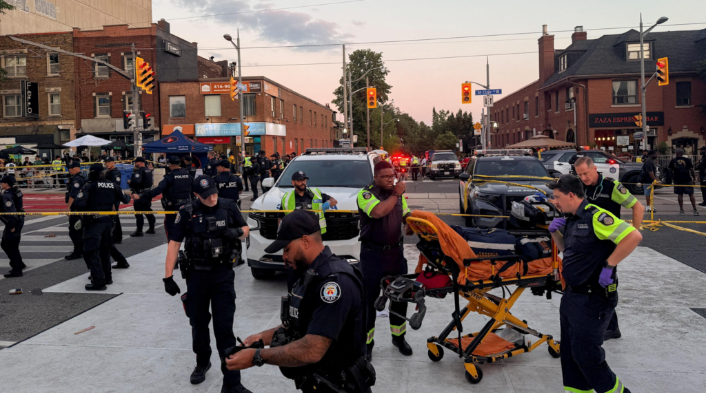 Toronto police respond to shooting at Salsa on St Clair festival