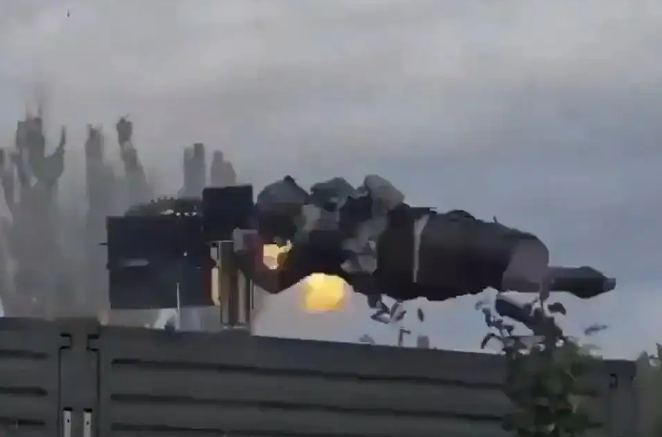 Viral video machine gun accident russia

