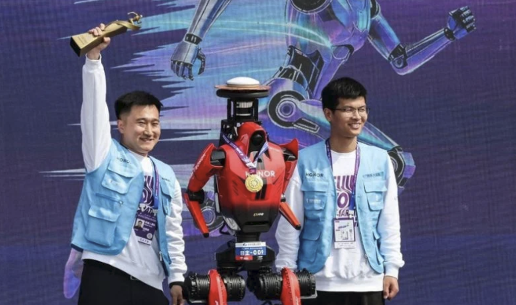 Chinese Robot Shatters Usain Bolt's 100m Record